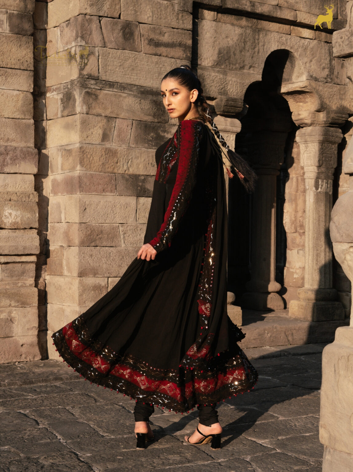 Black & Red Bandhani Anarkali Suit with Mirror Work (4)